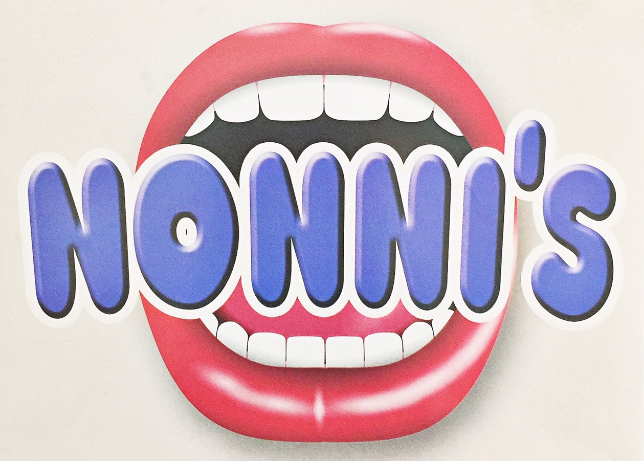 Nonni's Logo